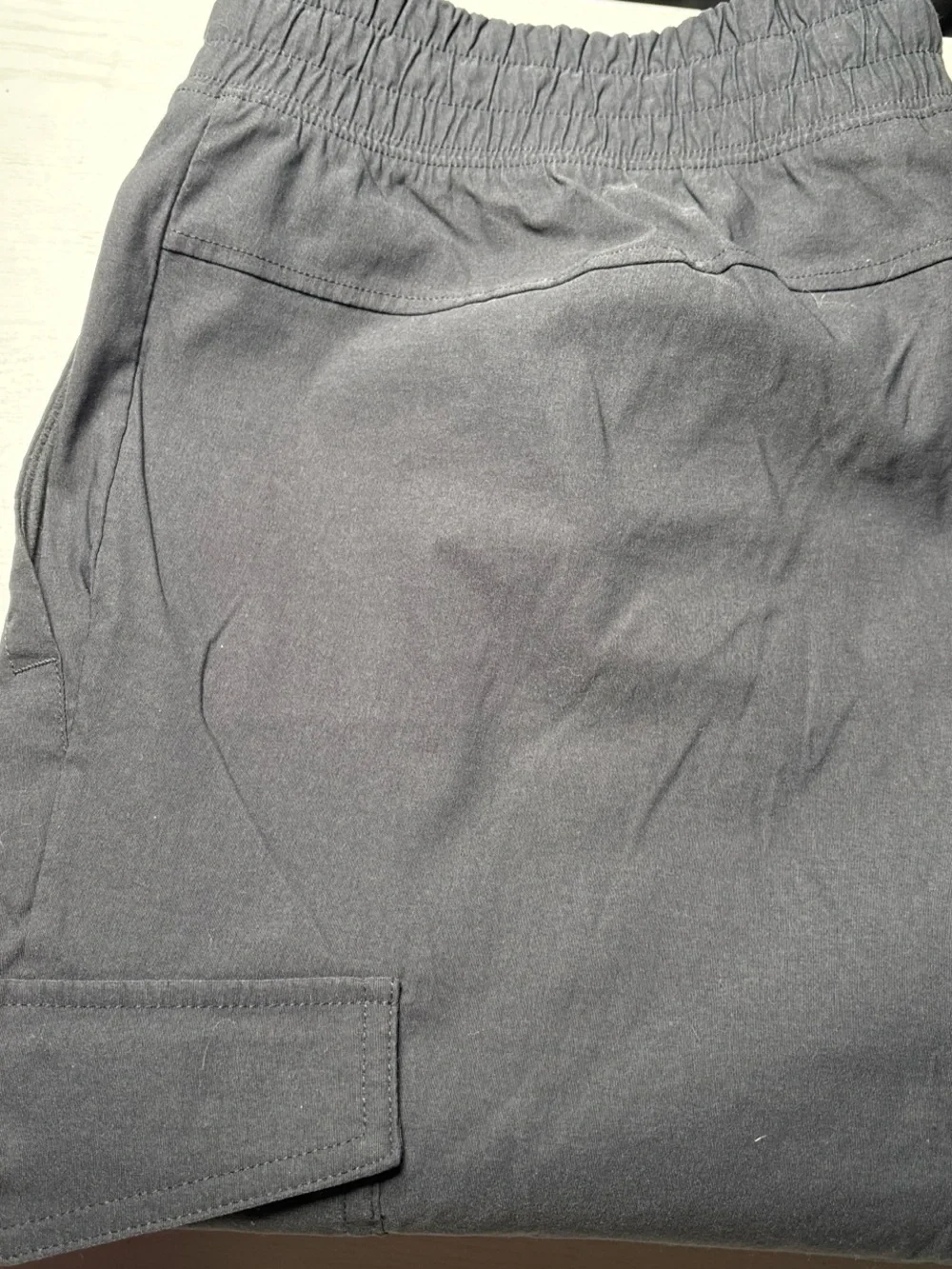 Mondetta Gray Cargo Pants with Elastic Waist